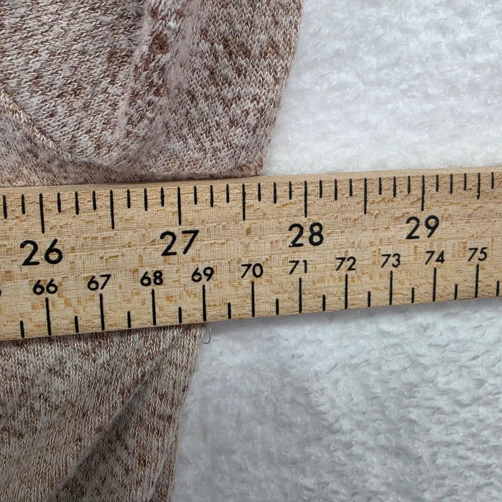 2X Maurices Womens Tan Plaid Knit Pullover Scoop Neck Gold Button Detail Top - Picture 4 of 7